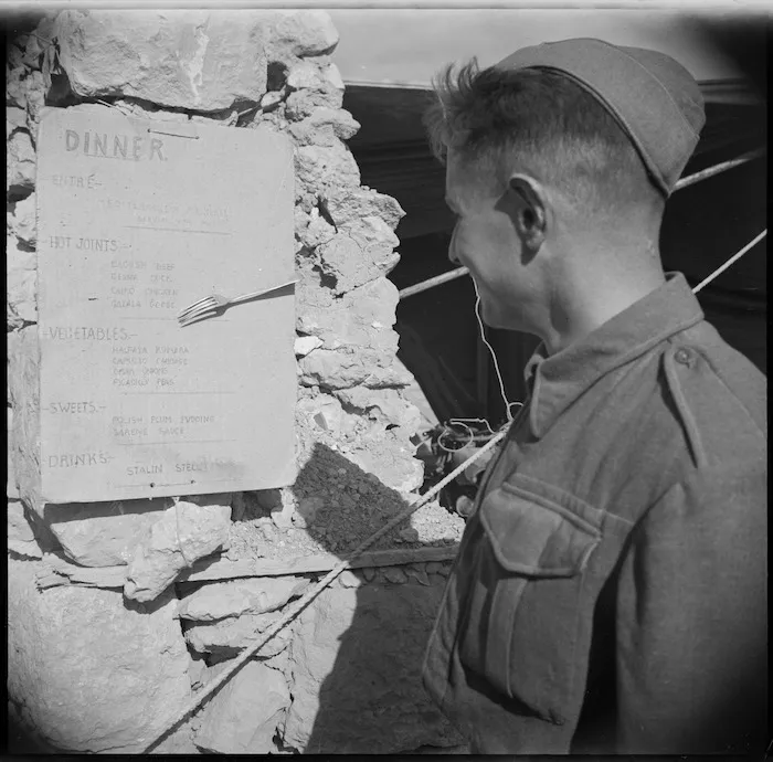 Christmas dinner menu for NZ Division A unit, Egypt