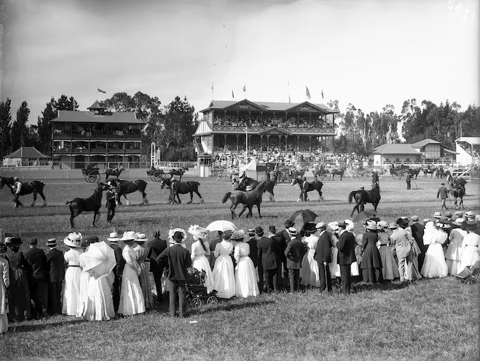 Crowd watching horses parade at an A & P show, Wanganui