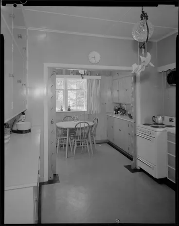 Image: Kitchen interior, Barton-Ginger house, Wellington