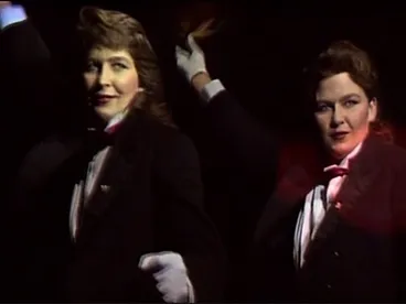 Image: The Topp Twins - Untouchable Girls