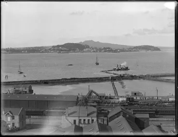 Image: Mechanics Bay and the Waitematā Harbour, 1914