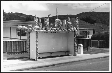 Image: Bus shelter, Wainuiomata Road, Wainuiomata