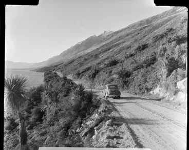 Image: Kingston Road, Lake Wakatipu, including car on side of the road