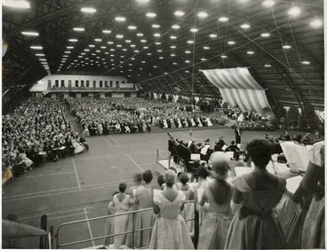 Image: Royal Tour 1963 Concert, King Edward Barracks