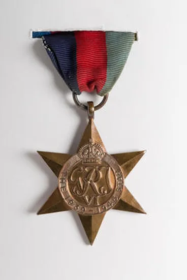 Image: medal, campaign