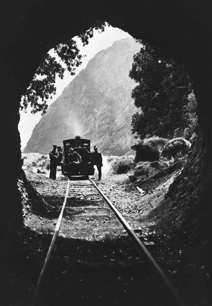 Tramway engine at tunnel, Pararaha.