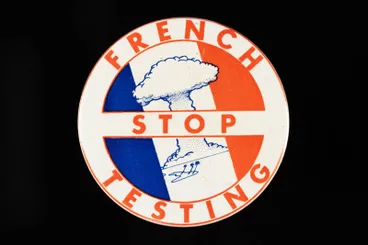 Image: Badge, "French Stop Testing"