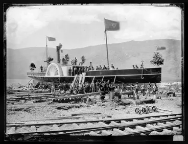 Image: The P. S. Mountaineer at Kingston, Wakatipu, NZ