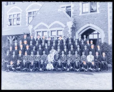 Image: Glass Plate Negative: Christ's College, Headmaster's House, 1918