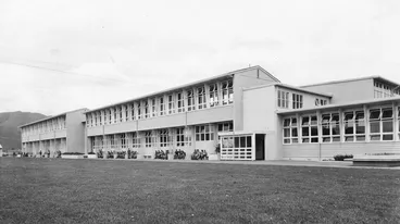 Image: Naenae College