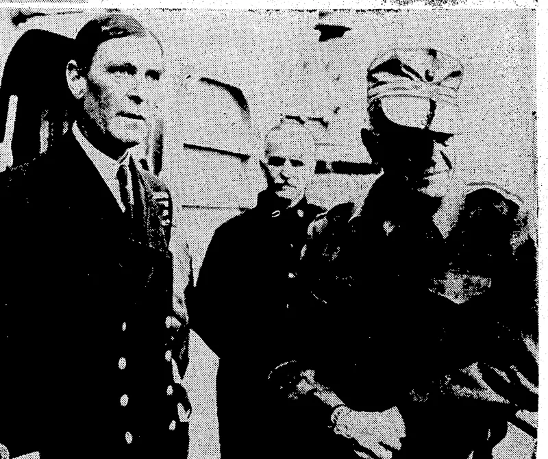 4 Japanese ferry-boat reduced,iZo'c^mdATO^^r^mJ^eraWacA;;^) American '3rd'•£Fleet carrier^;iaircj^/^;m;ji^e s^aWivfe^j^m^dMaM^o '.' ■'■■■'■•' '''■■'■ ■'" '' ■■ ■;' :: i- ~ .and'Honshu. : ■\:\-J^^i^r^rii'''i.-'---':f.i-' X (Evening Post, 15 August 1945)