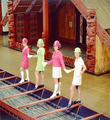 Image: Air Hostess Uniform 1970 Lollipop 001
