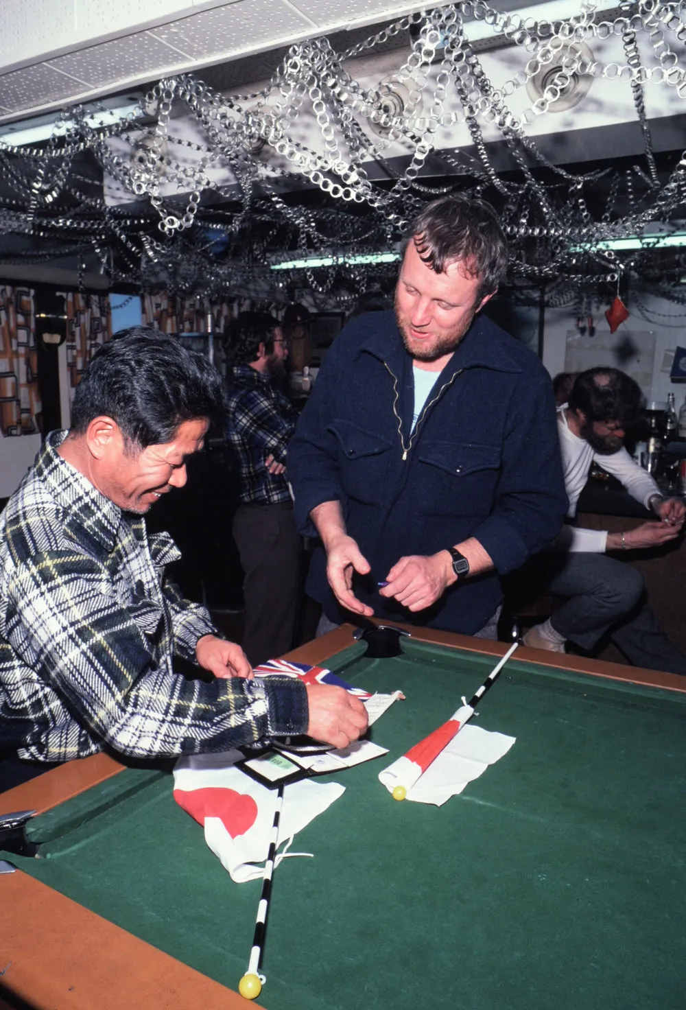 Flag swapping and signing between Japanese VIP and Scott Base OIC