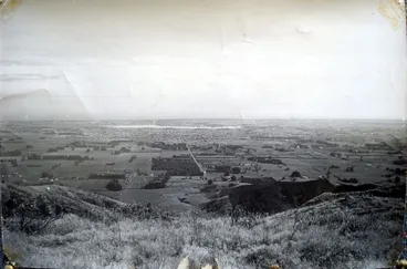 View from Arapaepae Ridge across Levin, c.1970's ? Image: View from Arapaepae Ridge across Levin, c.1970's ?