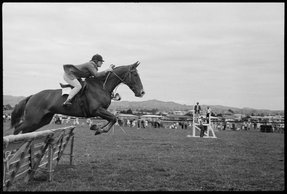 Miss Sue Strange and Bwana Blue at Tauranga Agriculture & Pastoral Show