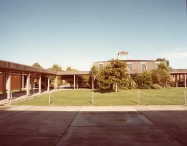 Image: Hillcrest High School