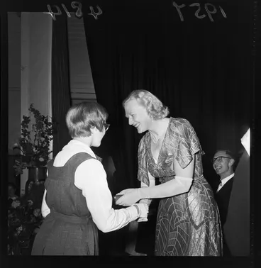 Image: Lady Cobham, presenting a prize to a schoolgirl, Onslow College, Johnsonville, Wellington
