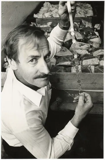 Image: The end of one and two cent coins