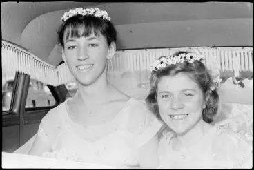 Image: Wedding at the Point England Presbyterian Church, 1960