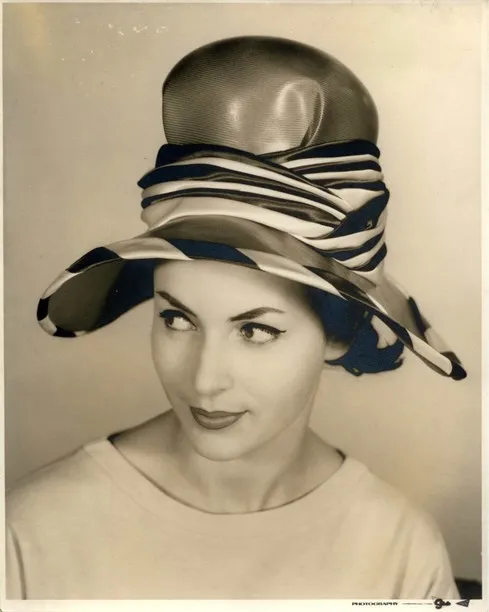 Domed hat with a down-turned brim