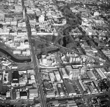 Image: Town Hall construction - Christchurch (12997/13008)