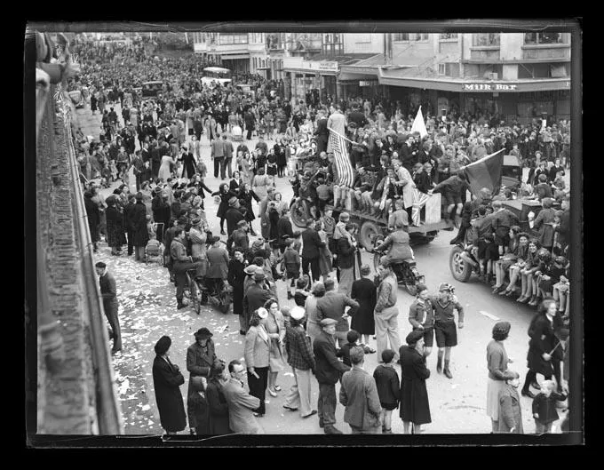 Victory Japan Day (VJ Day), Nelson