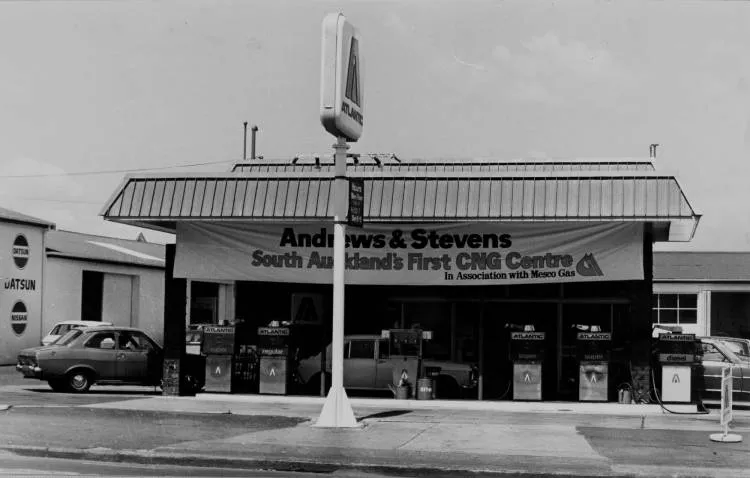 'South Auckland's first CNG centre', Ōtāhuhu, 1980.
