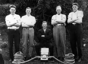 Kaiparoro tug-of-war team