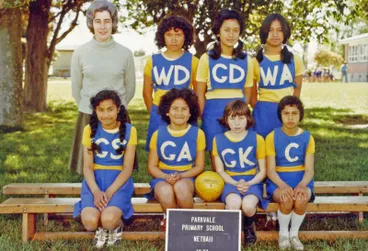 Parkvale School 1977 Netball Team Image: Parkvale School 1977 Netball Team