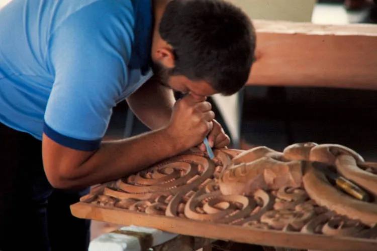 Māori carving school, Whakarewarewa, 1982