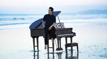 Image: Feature - Seth Haapu: Charting His Own Coastal Pathway