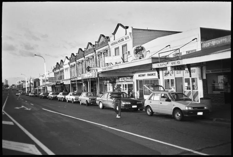 Shops on Ponsonby Road, Ponsonby, 1989
