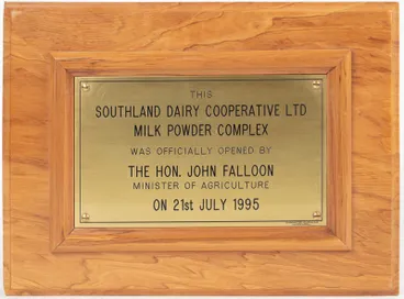 Image: Plaque, Opening of Milk Powder Complex Edendale