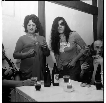 Image: Interior views of the Purple Onion revue bar, Vivian Street, Wellington