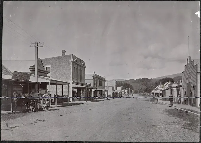 Main Street, Upper Hutt