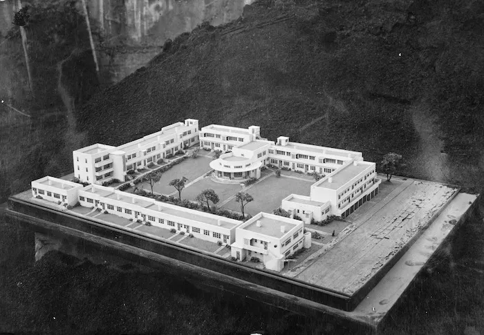 Model of the Centennial Flats, Adelaide Road, Berhampore, Wellington
