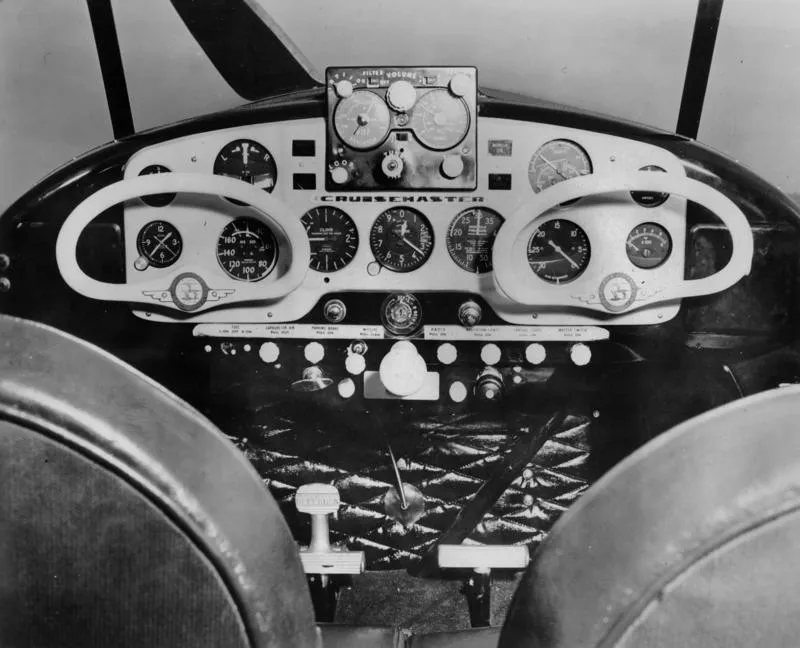1950 Bellanca Cruisemaster standard instrument panel