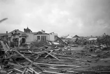 Image: Houses damaged by Frankton tornado damaged, and debris