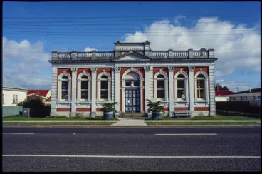 Image: Carnegie Library, Thames