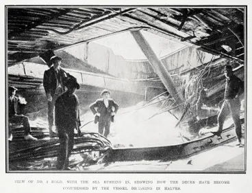 Image: The vanishing Wiltshire: scenes at the wreck two months ago and now
