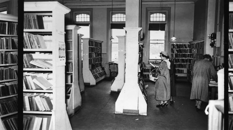 Hamilton Public Library