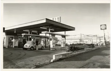 Image: Gasson Motors Ltd service station