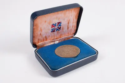 boxed commemorative coin, British Commonwealth Games 1974