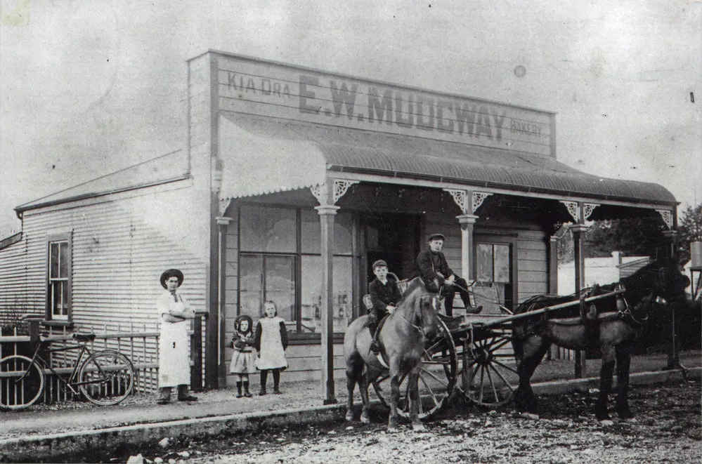 E. W. Mudgway Store, Main Street