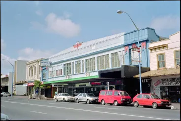 Image: Shops in Karangahape Road, Newton
