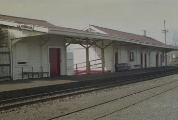 Photograph of Henderson railway station Image: Photograph of Henderson railway station