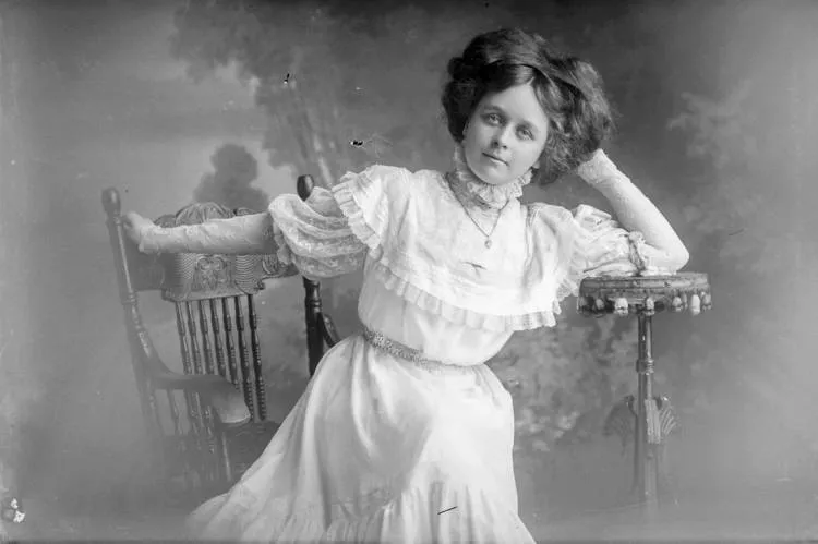 Miss Kelly, 1909
