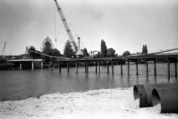 Image: Wairoa Bridge under construction after being washed away by floods during Cyclone Bola