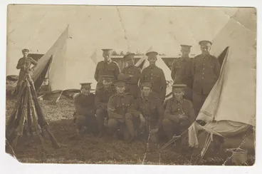 Image: Photograph, Soldiers