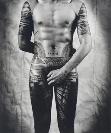 Image: Self-portrait with front of pe'a, Basque Road, Newton Gully